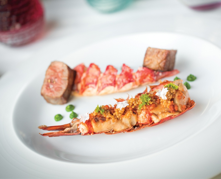  Guy Savoy signature dishes Poached and Seared Squab with a Gratin of Confit Thighs
Colors of Caviar
Lobster, Vegetables Tian, Coral Jus